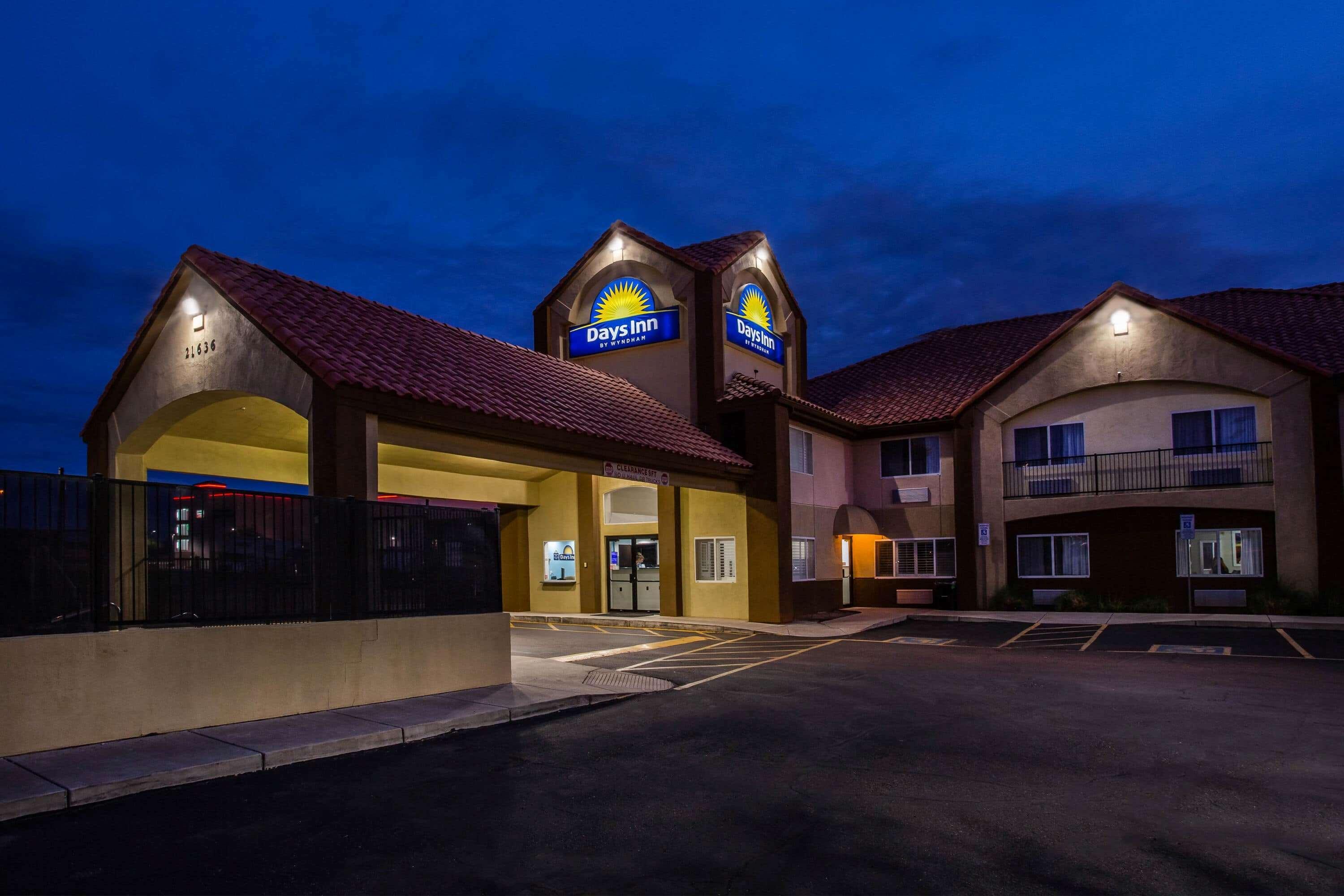 Days Inn By Wyndham Phoenix North Eksteriør bilde