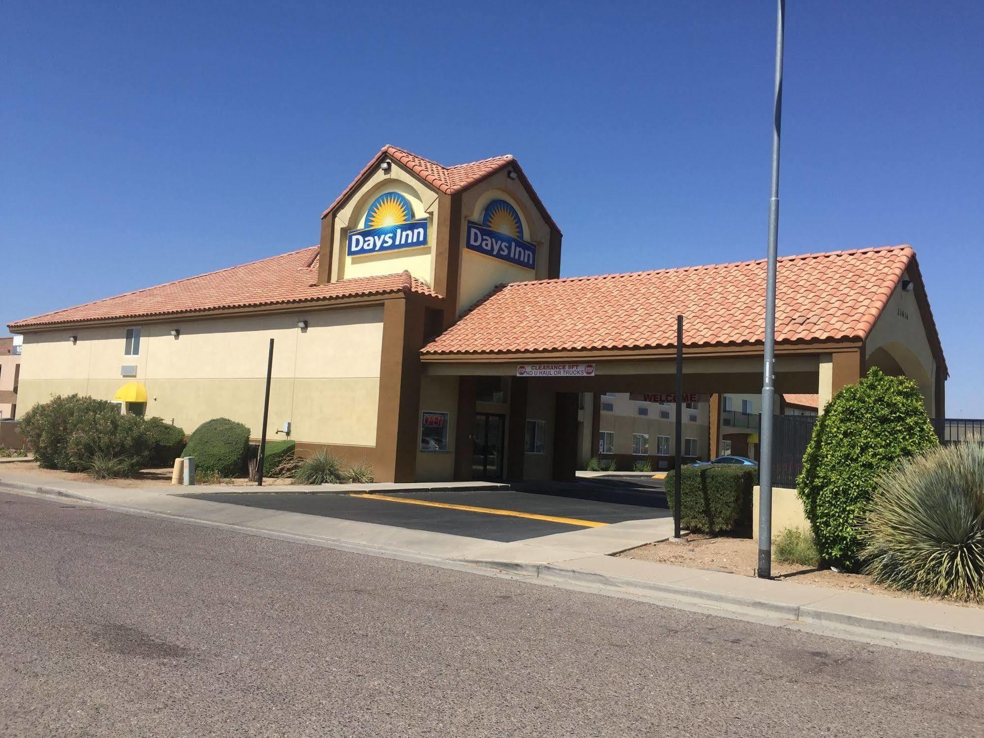 Days Inn By Wyndham Phoenix North Eksteriør bilde
